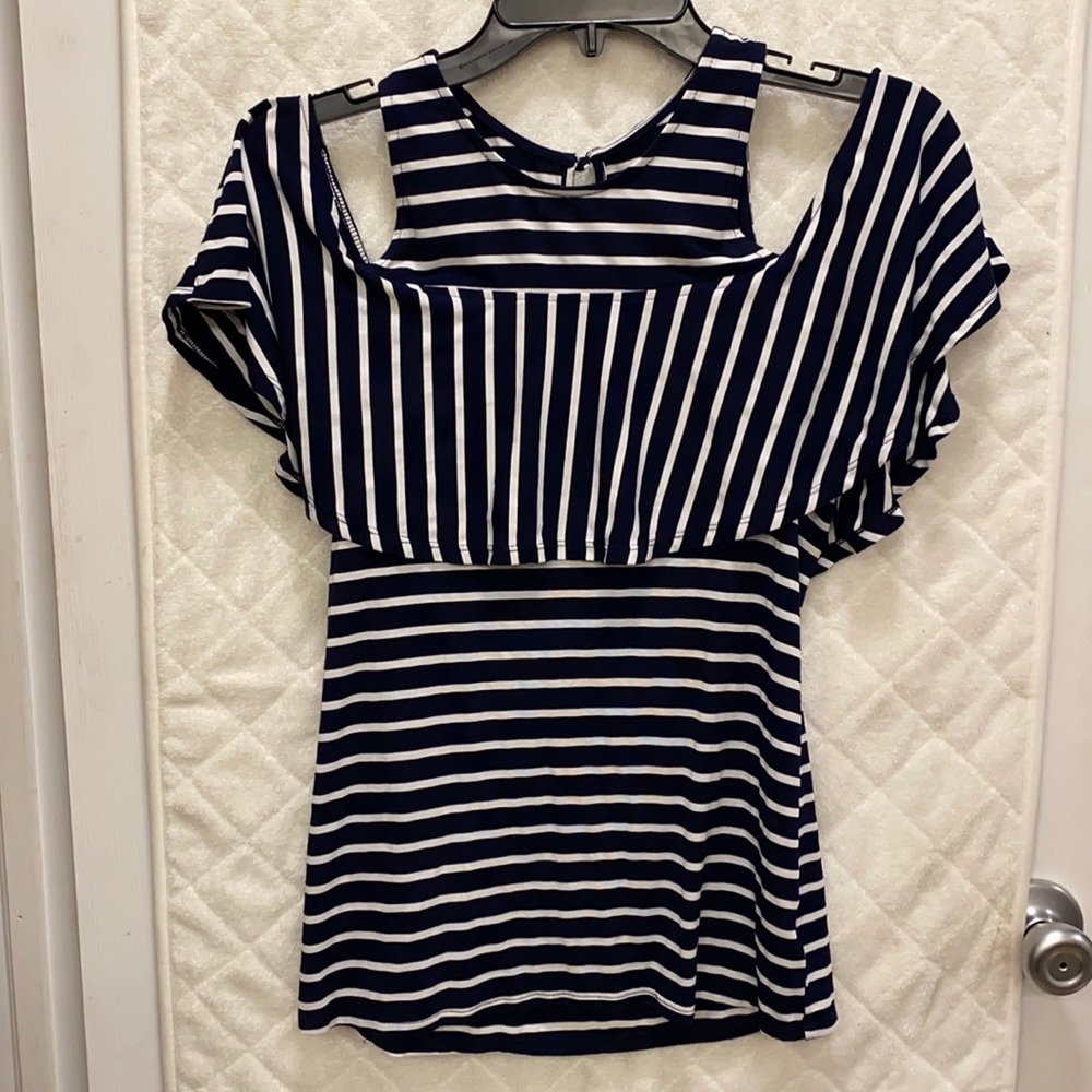 Alya off the shoulder top.